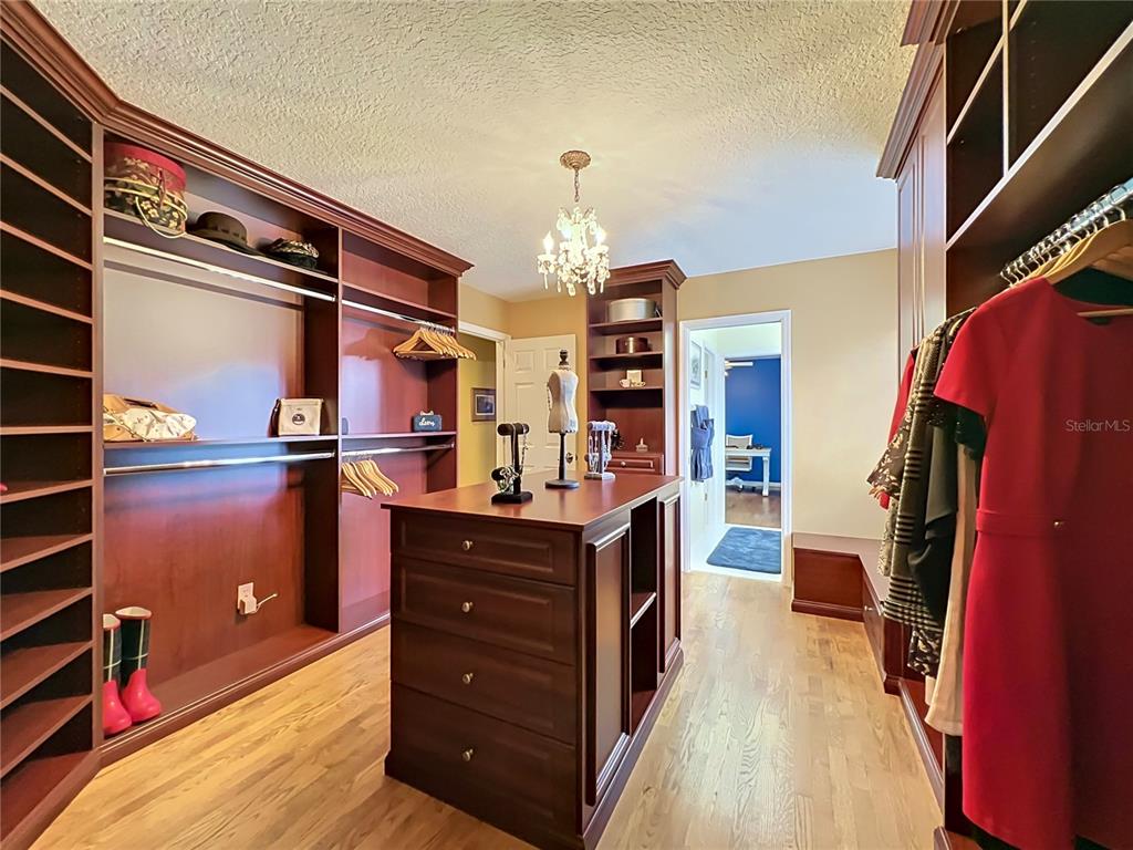 2433 Stoneview Road Orlando, FL 32806 - Photo 64 of 79