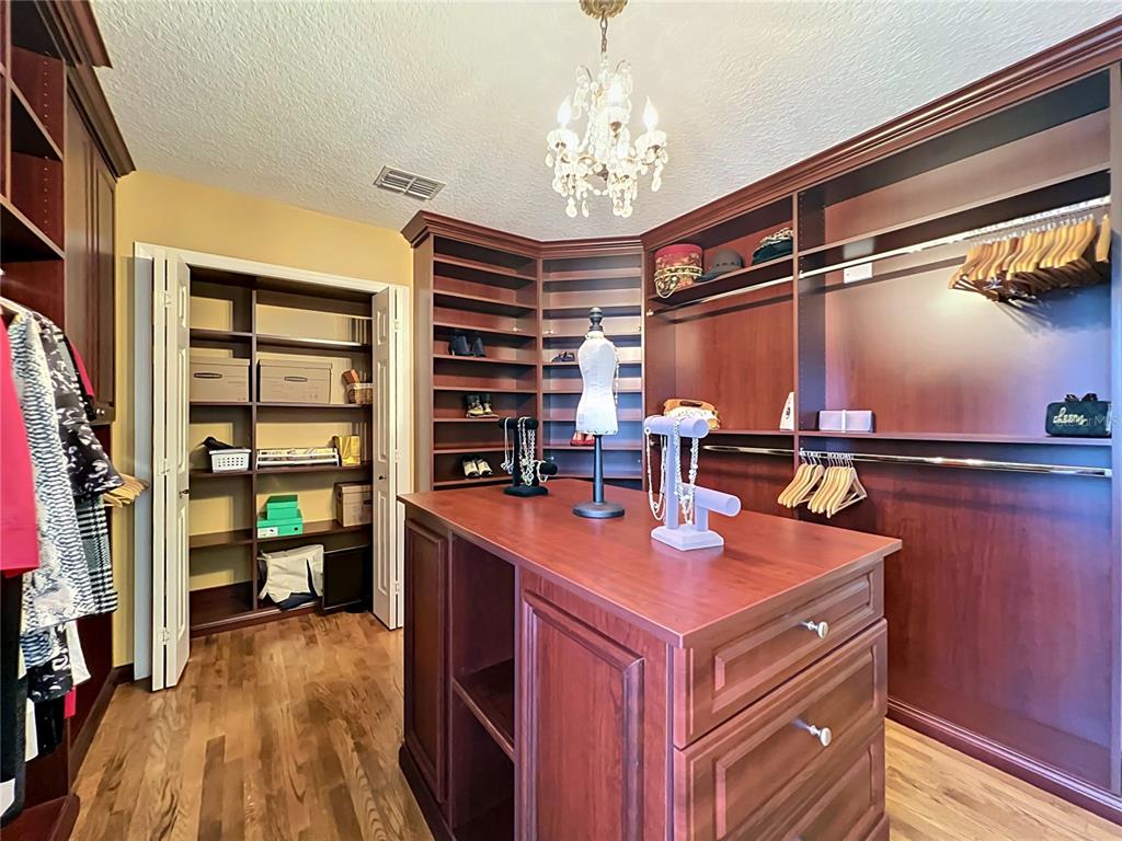 2433 Stoneview Road Orlando, FL 32806 - Photo 65 of 79