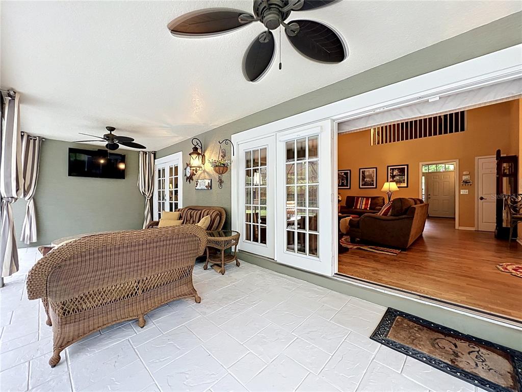 2433 Stoneview Road Orlando, FL 32806 - Photo 67 of 79
