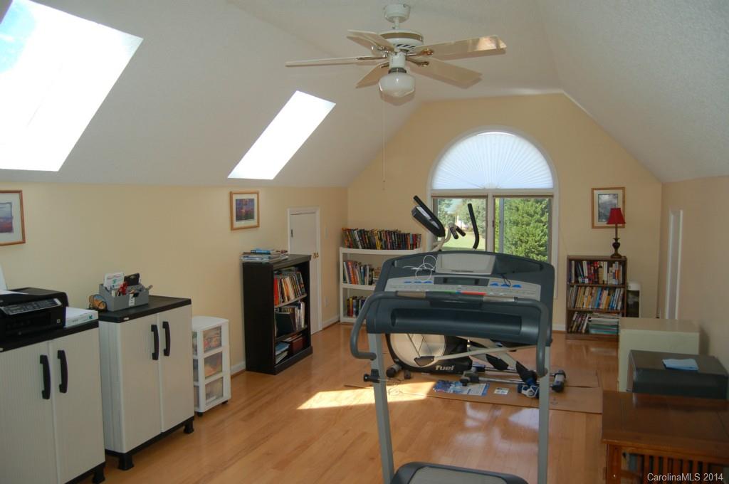 153 Wesley Amaker Road York, SC 29745 - Photo 5 of 24 Gallery Image 5