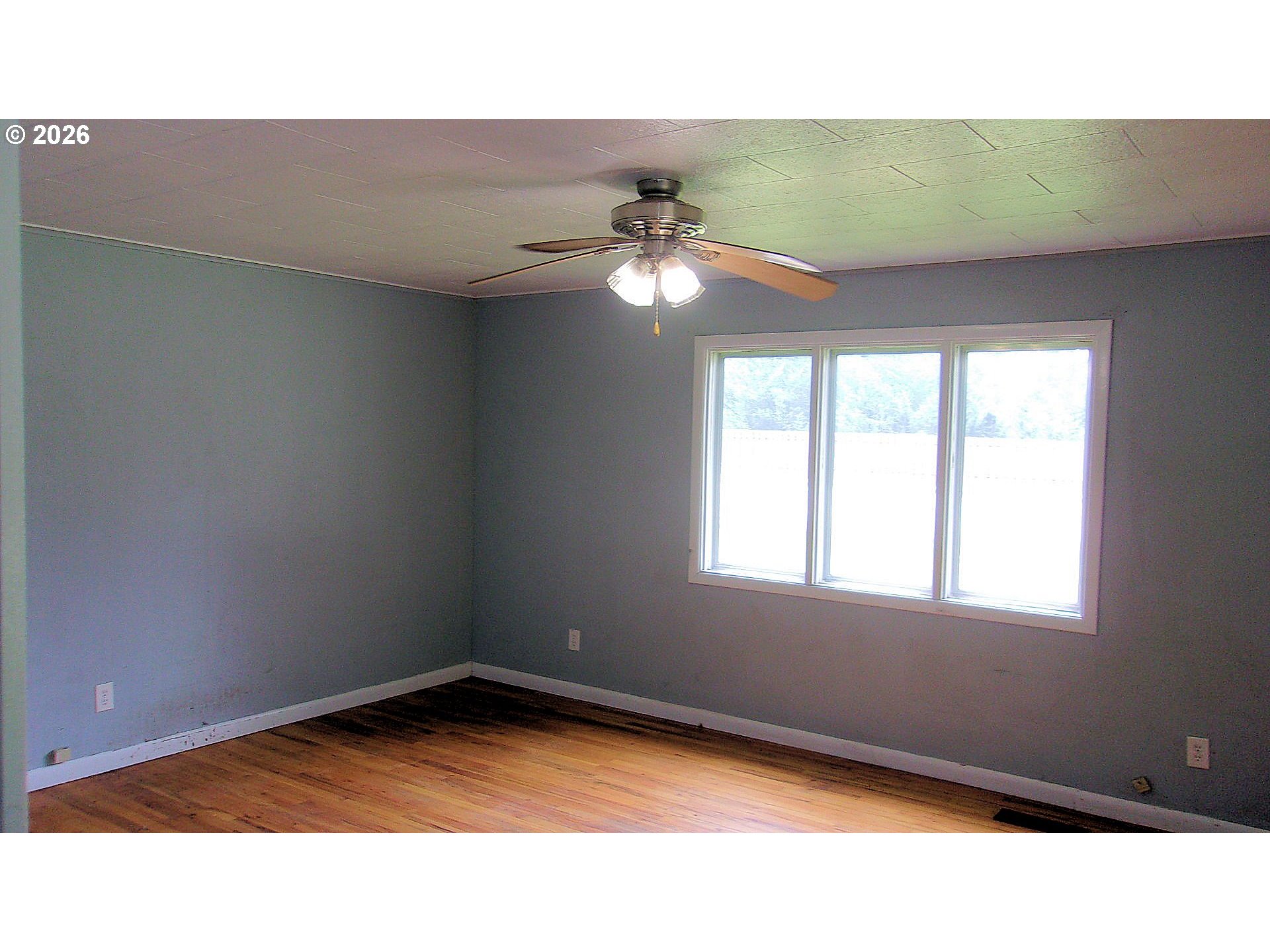944 5th Street Lyons, OR 97358 - Photo 5 of 8