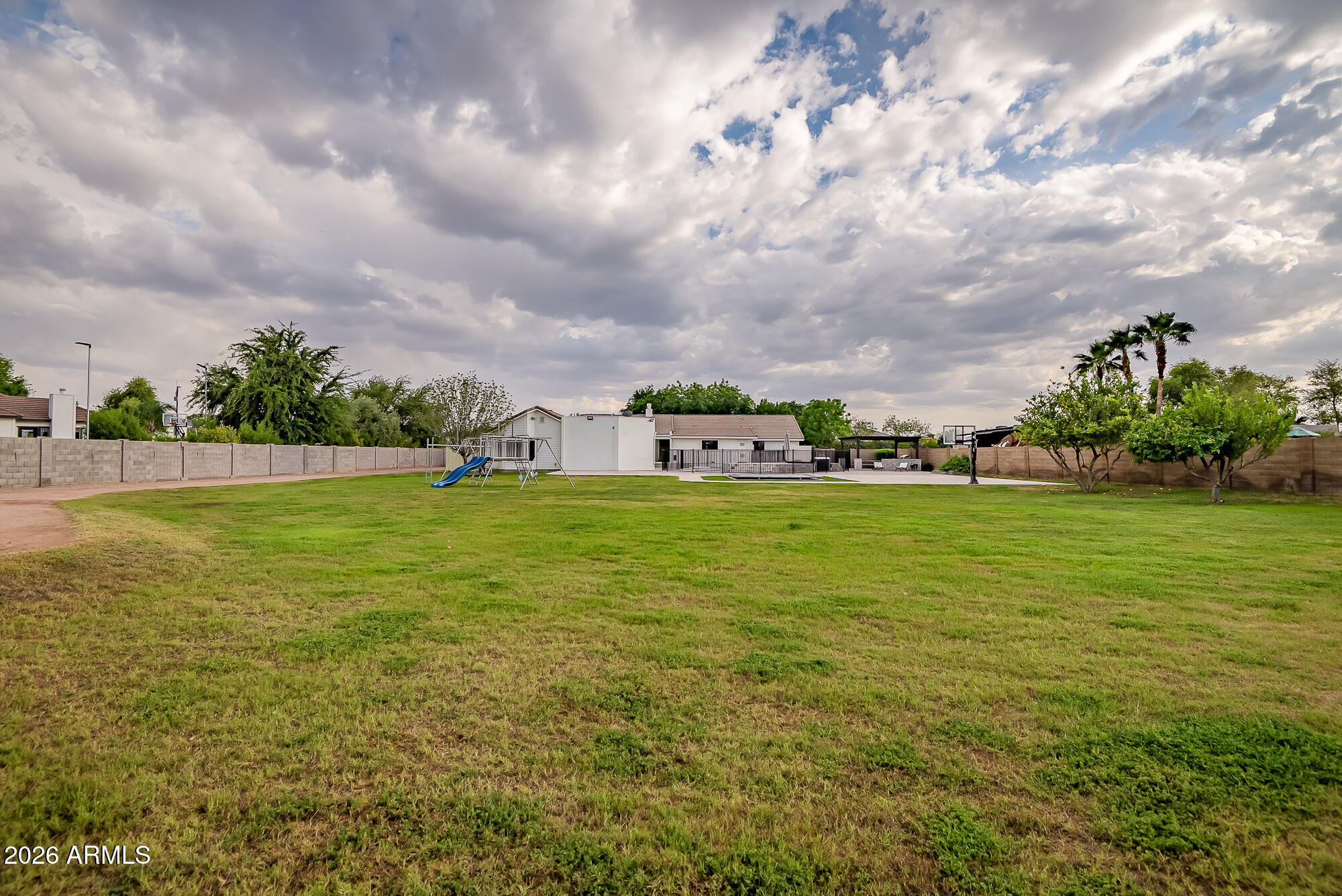 2520 East Winchester Road Gilbert, AZ 85297 - Photo 30 of 60 DSC_5960