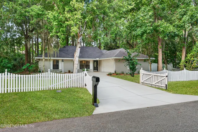 $360,000 | 545 Ash Street, Orange Park, FL 32073