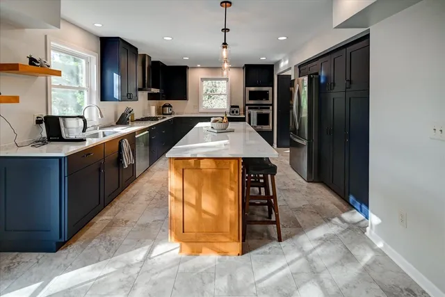 $649,900 | 3702 Nathan Hale Court, Middleton, WI 53562