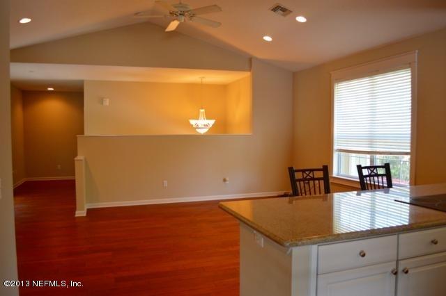 1824 Old Beach Road St. Augustine, FL 32080 - Photo 7 of 26 lving-dining combo