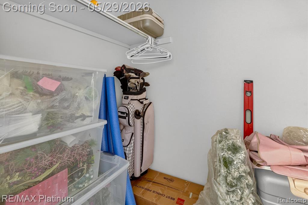 4191 Hampton Ridge Boulevard, Unit 41 Howell, MI 48843 - Photo 20 of 23