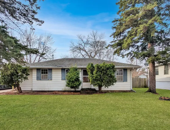 $250,000 | 2940 115th Avenue Northwest, Coon Rapids, MN 55433