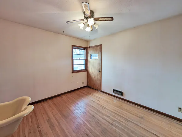 $250,000 | 2940 115th Avenue Northwest, Coon Rapids, MN 55433