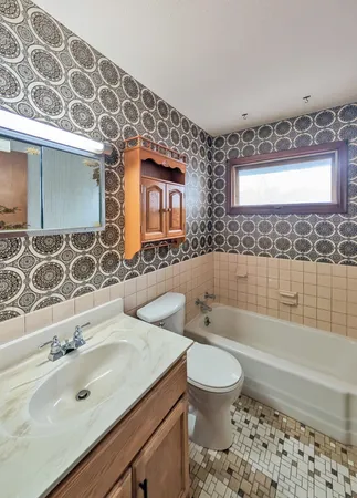 $250,000 | 2940 115th Avenue Northwest, Coon Rapids, MN 55433
