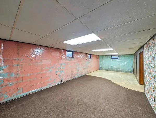 $250,000 | 2940 115th Avenue Northwest, Coon Rapids, MN 55433