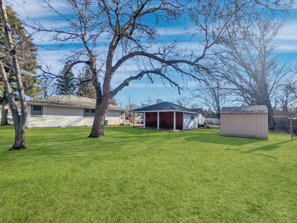 $250,000 | 2940 115th Avenue Northwest, Coon Rapids, MN 55433