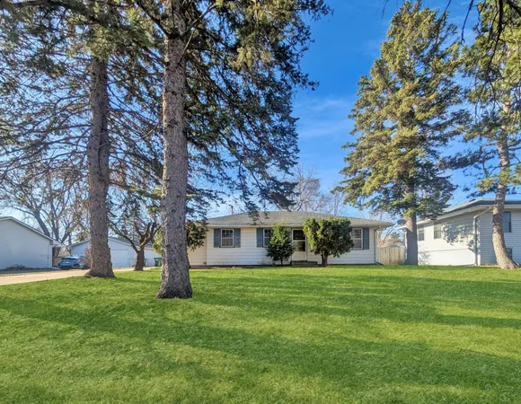 $250,000 | 2940 115th Avenue Northwest, Coon Rapids, MN 55433