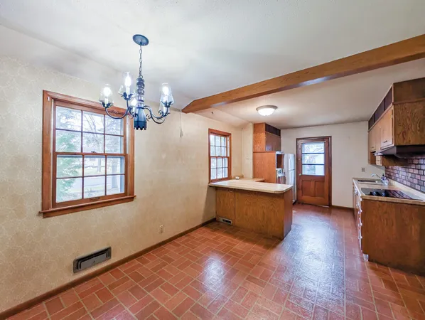 $250,000 | 2940 115th Avenue Northwest, Coon Rapids, MN 55433