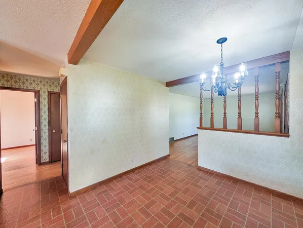 $250,000 | 2940 115th Avenue Northwest, Coon Rapids, MN 55433