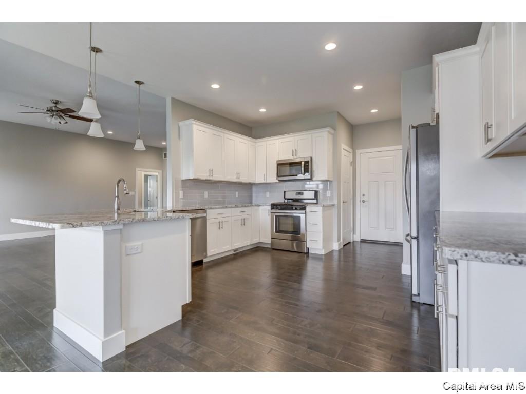 4651 Casey Drive Springfield, IL 62711 - Photo 12 of 27 Gallery Image 12