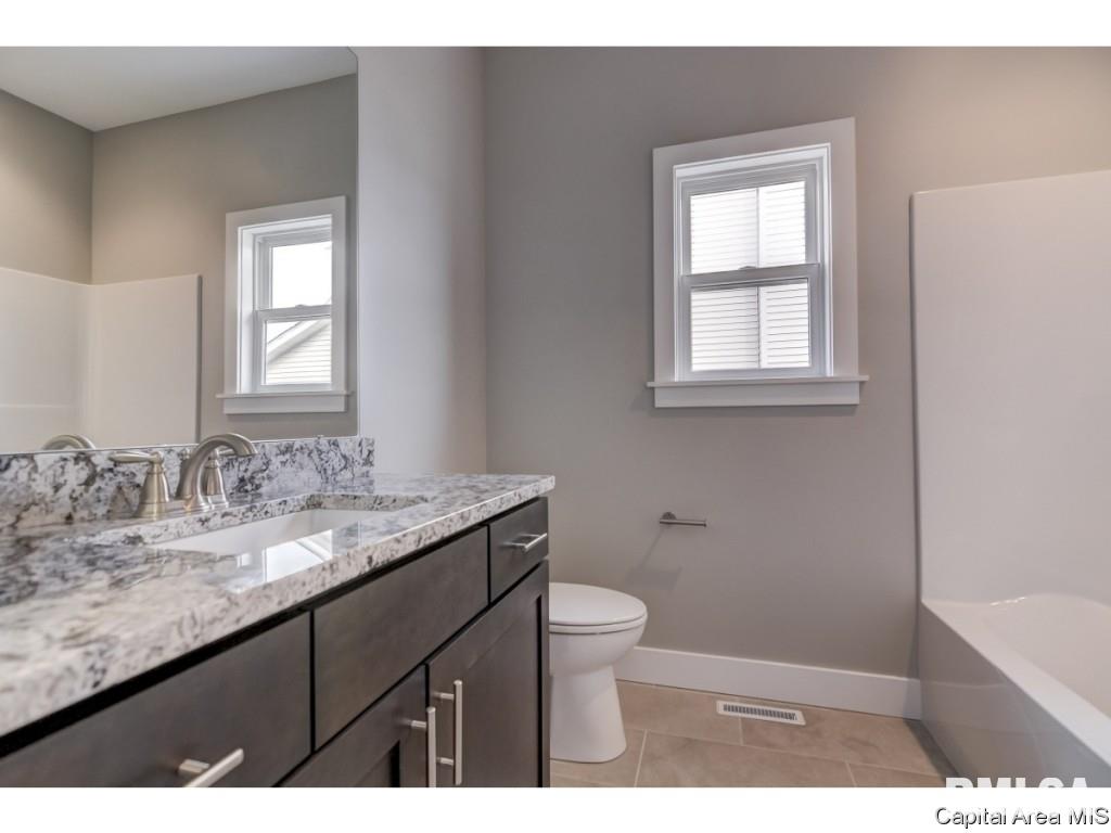 4651 Casey Drive Springfield, IL 62711 - Photo 17 of 27 Gallery Image 17
