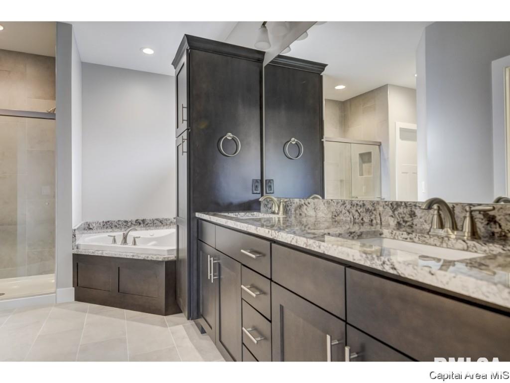 4651 Casey Drive Springfield, IL 62711 - Photo 27 of 27 Gallery Image 27