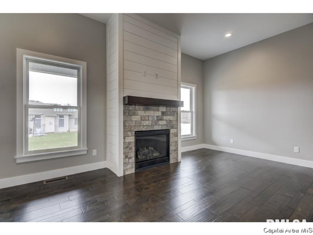 4651 Casey Drive Springfield, IL 62711 - Photo 7 of 27 Gallery Image 7