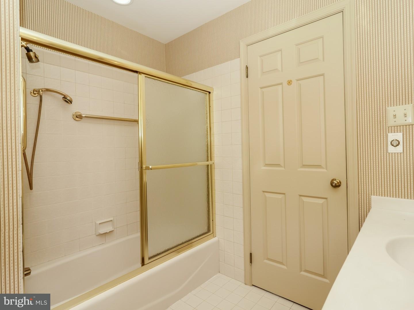 801 Scholl Road Pottstown, PA 19465 - Photo 10 of 15 Gallery Image 10