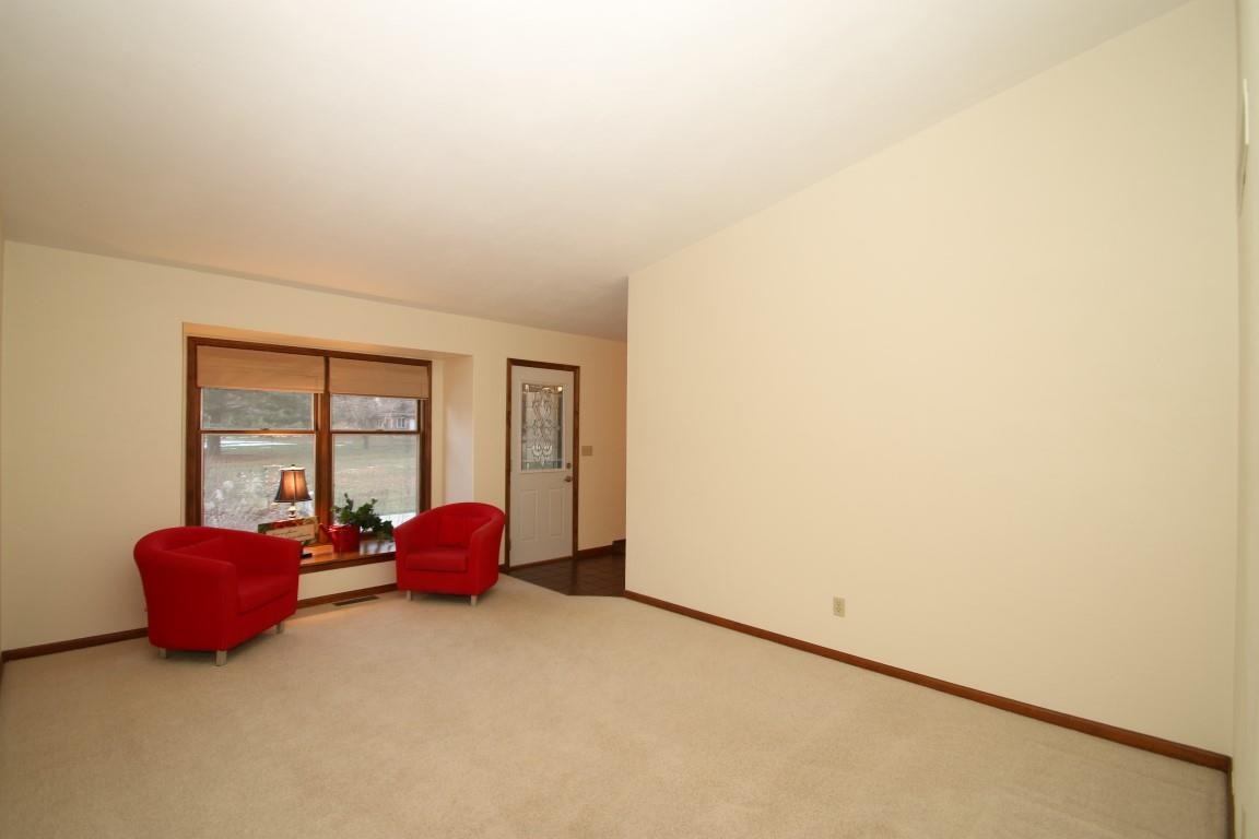6286 Bradford Road Cherry Valley, IL 61016 - Photo 10 of 24 Gallery Image 10