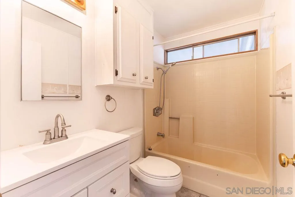 909 Richland Road, Unit SPC 128 San Marcos, CA 92069 - Photo 15 of 24