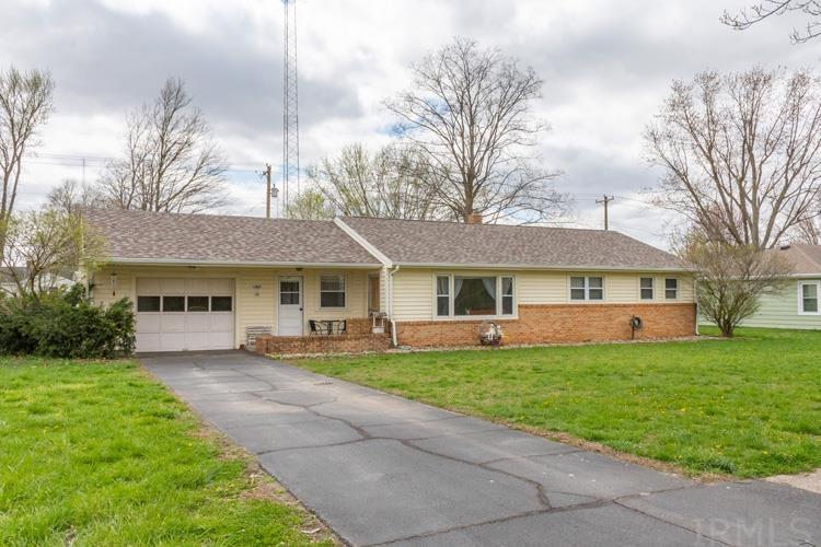 1307 Lakeshore Drive Rochester, IN 46975 - Photo 1 of 35