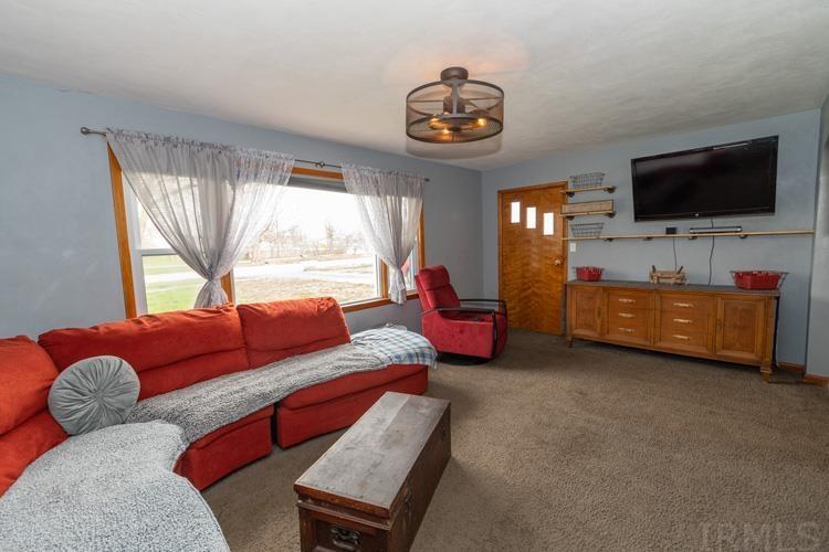 1307 Lakeshore Drive Rochester, IN 46975 - Photo 23 of 35