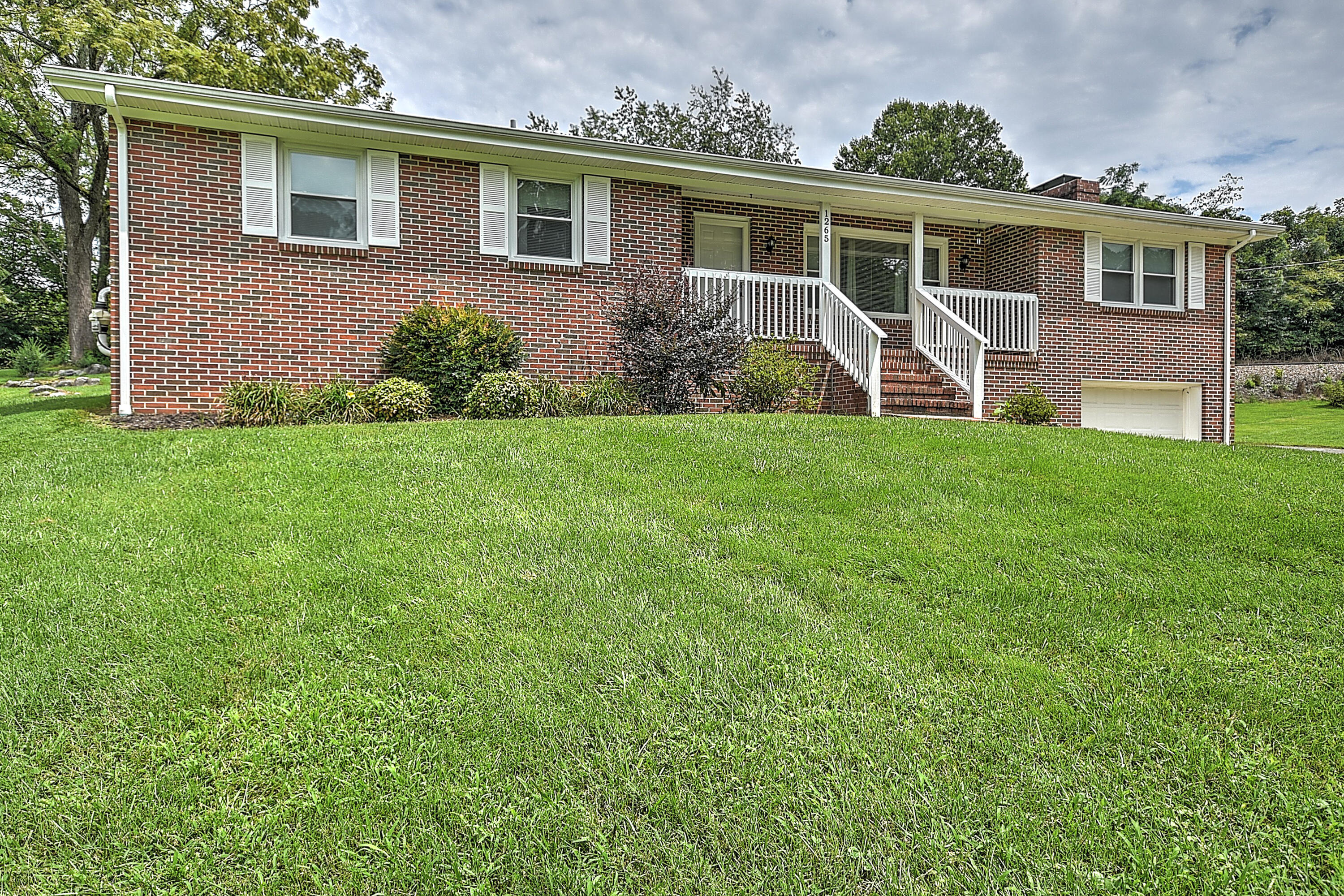 1265 White Top Road Bluff City, TN 37618 - Photo 3 of 41 White Top-3