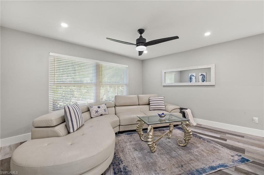 248 Bay Meadows Drive Naples, FL 34113 - Photo 11 of 26