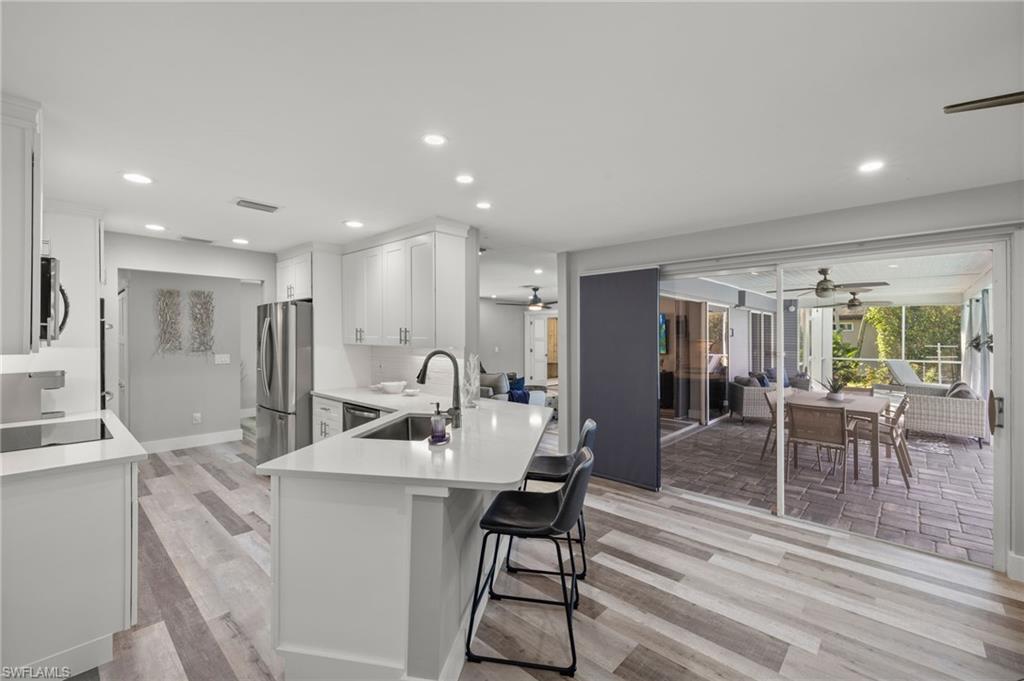 248 Bay Meadows Drive Naples, FL 34113 - Photo 7 of 26