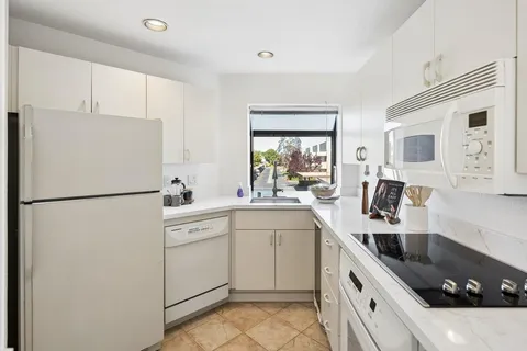 $799,888 | 234 Shorebird Circle, Redwood City, CA 94065