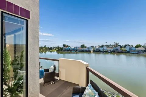 $799,888 | 234 Shorebird Circle, Redwood City, CA 94065