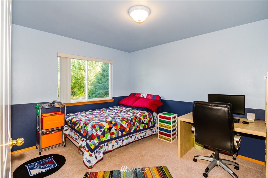 210 169th Street Southeast Bothell, WA 98012 - Photo 16 of 25