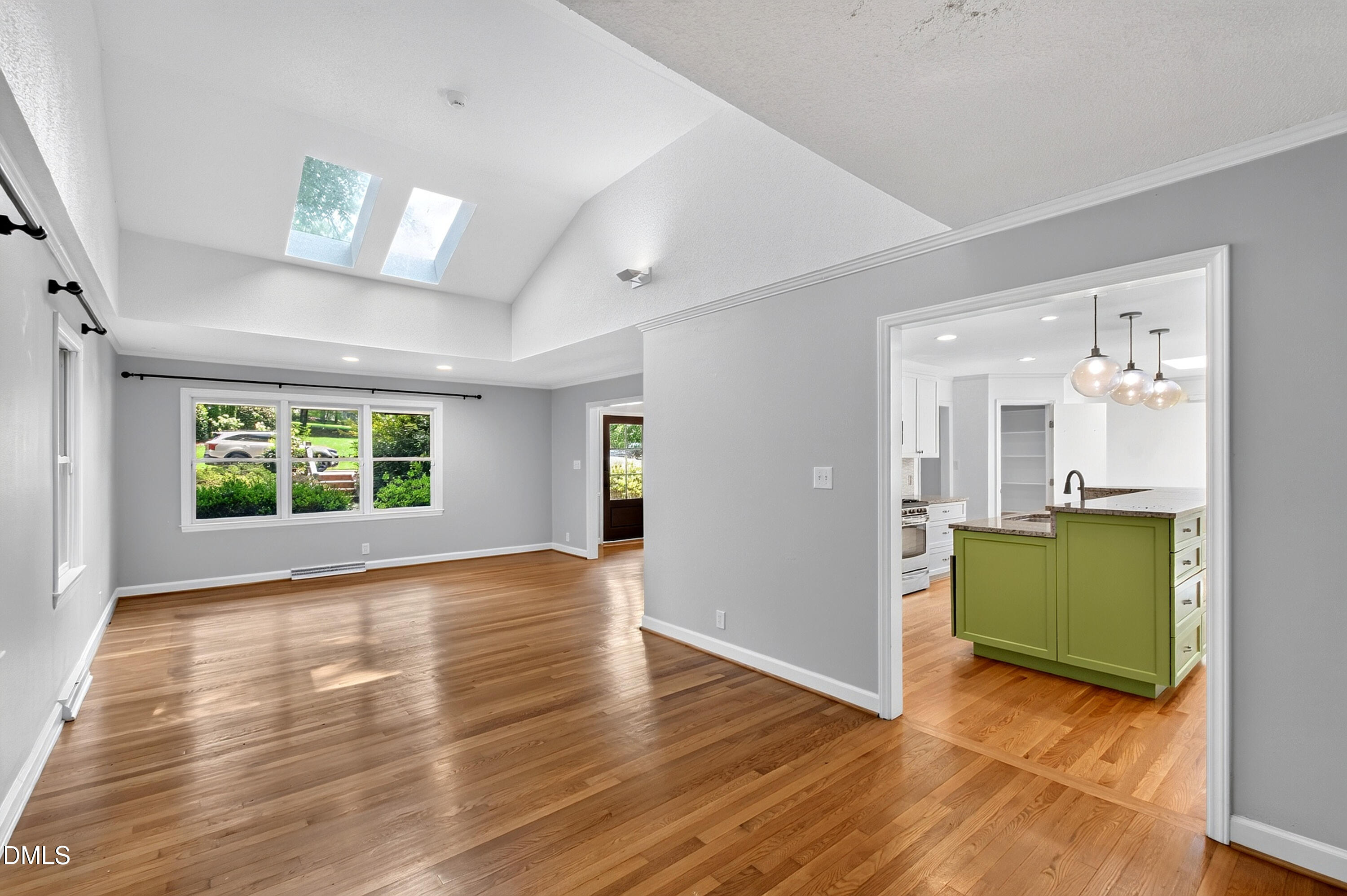 1321 Hathaway Road Raleigh, NC 27608 - Photo 20 of 47 Hathaway (40)