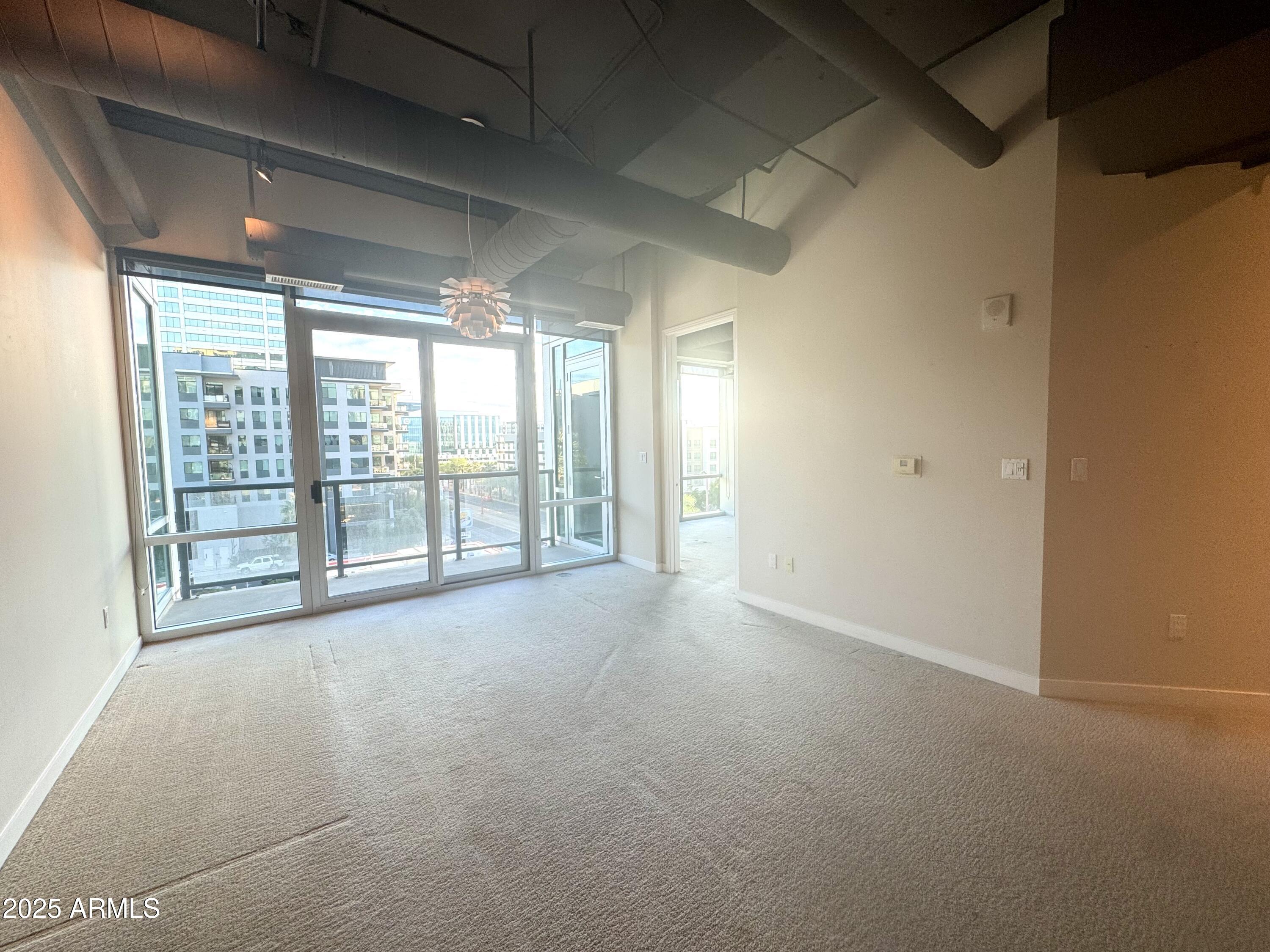 1 East Lexington Avenue, Unit 411 Phoenix, AZ 85012 - Photo 12 of 35 IMG_1305