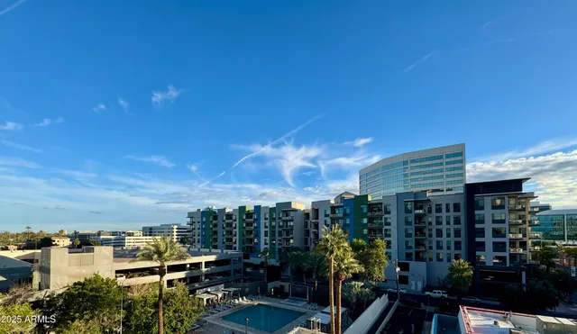 $2,299 | 1 East Lexington Avenue, Unit 411, Phoenix, AZ 85012