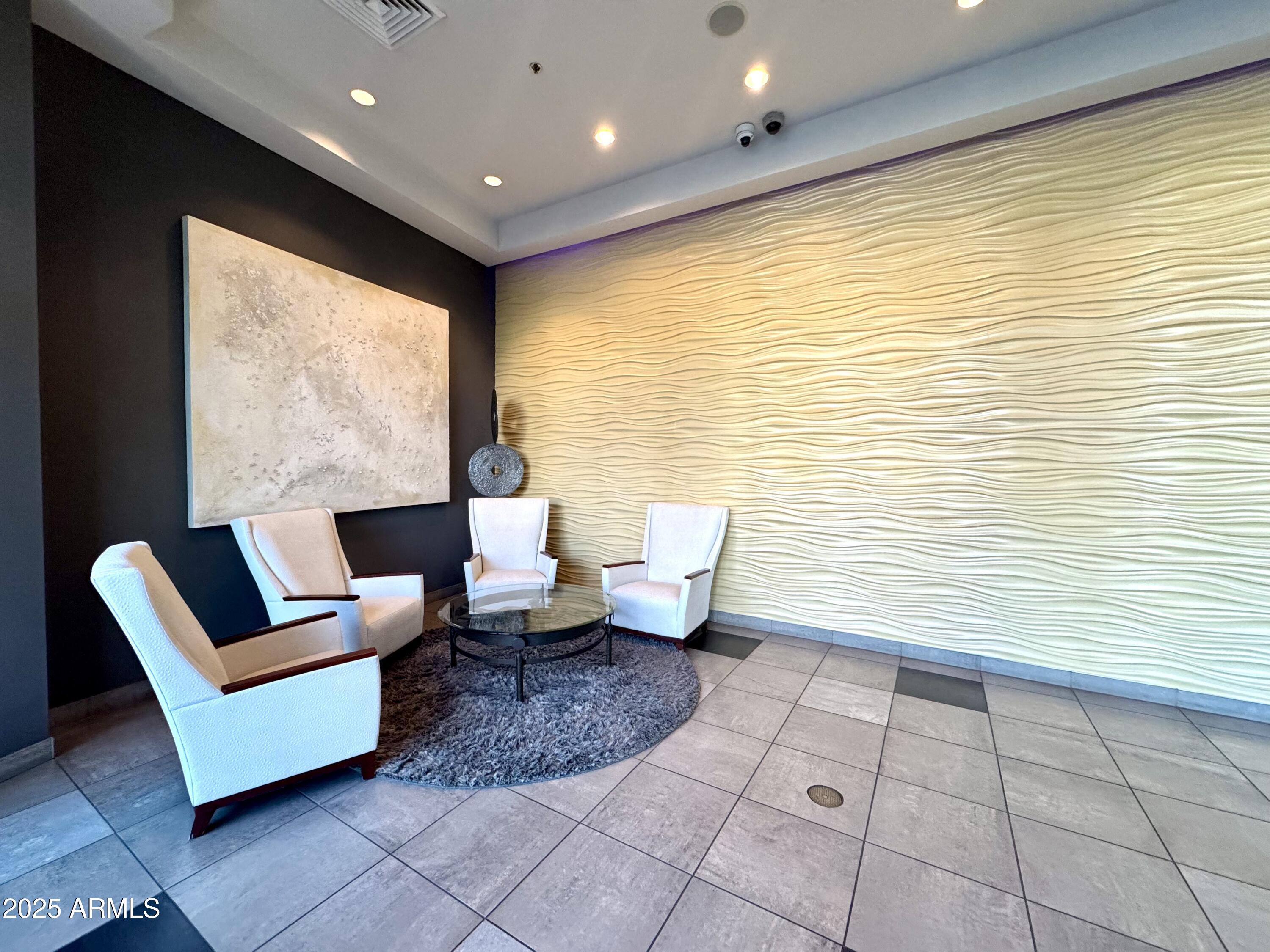 1 East Lexington Avenue, Unit 411 Phoenix, AZ 85012 - Photo 31 of 35 IMG_1285