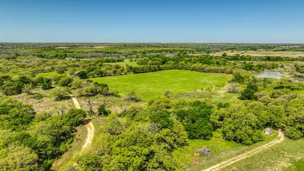 $4,250,000 | 517 County Road 1364, Itasca, TX 76055
