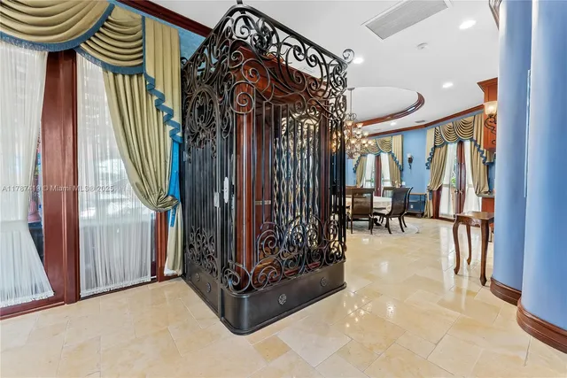 $7,000,000 | 609 2nd Key Drive, Fort Lauderdale, FL 33304