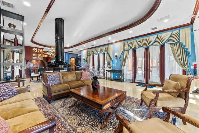 $7,000,000 | 609 2nd Key Drive, Fort Lauderdale, FL 33304