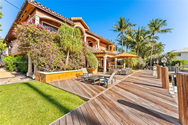 $7,000,000 | 609 2nd Key Drive, Fort Lauderdale, FL 33304