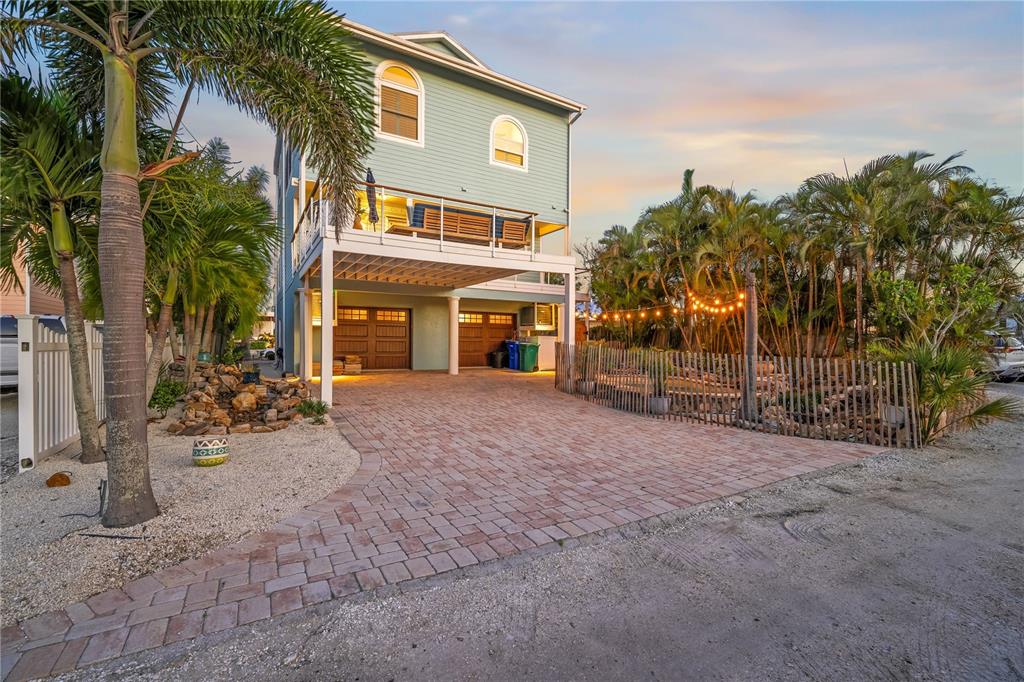 791 Broadway Street Longboat Key, FL 34228 - Photo 42 of 59