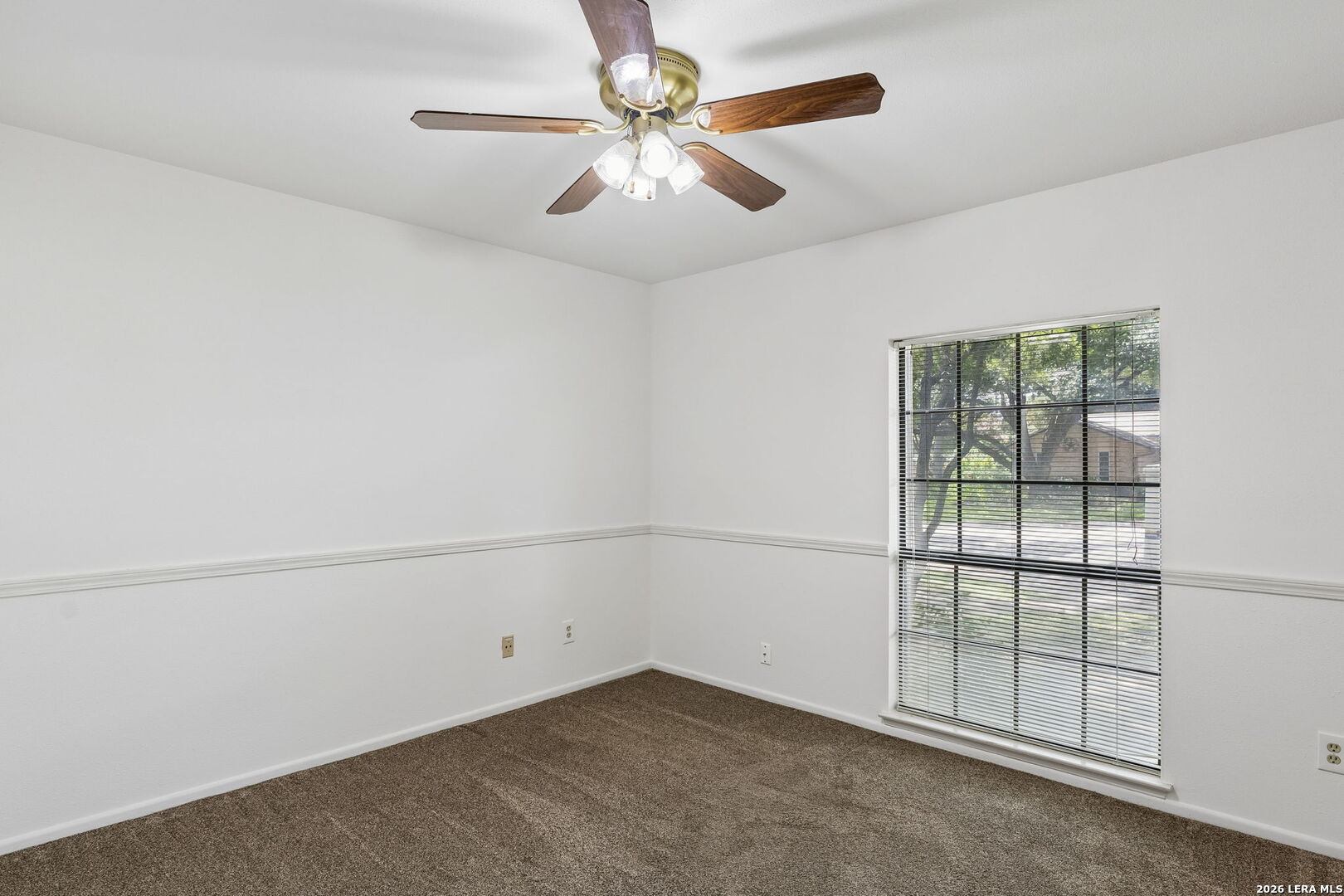 8706 Golden View Windcrest, TX 78239 - Photo 23 of 43