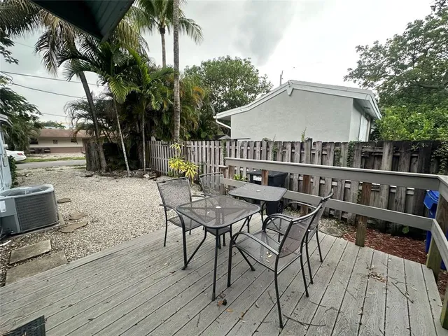 $375,000 | 232 Seminole Avenue, Fort Lauderdale, FL 33312