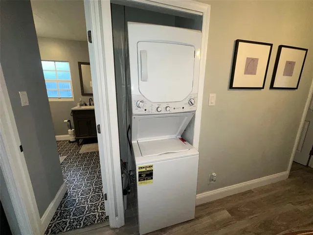 $375,000 | 232 Seminole Avenue, Fort Lauderdale, FL 33312