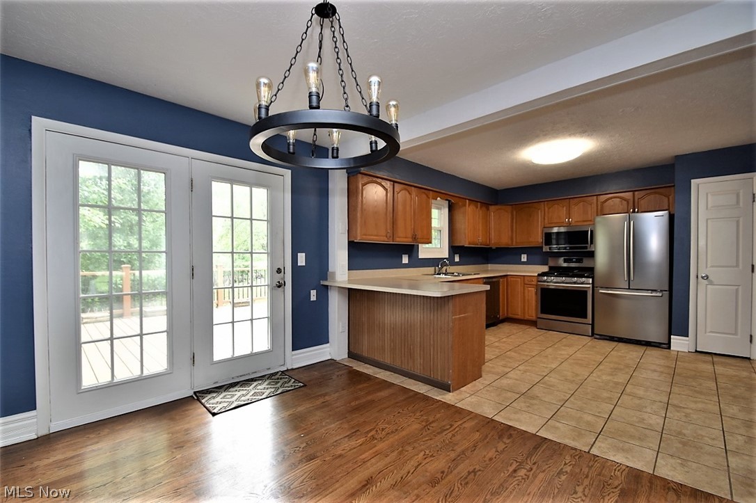 1765 Oakes Road Broadview Heights, OH 44147 - Photo 6 of 28 Kitchen