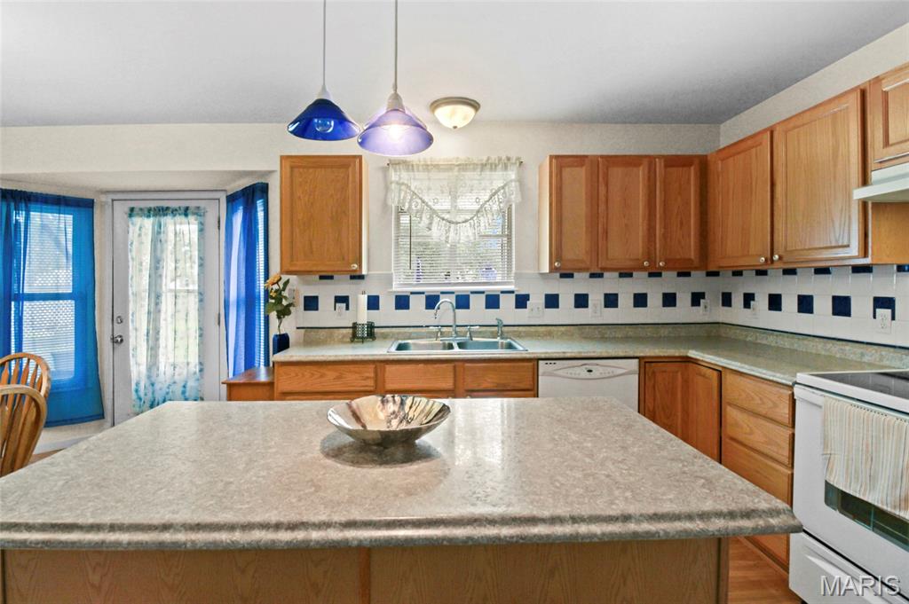 8 Knoll Ridge Court O'Fallon, MO 63368 - Photo 35 of 67