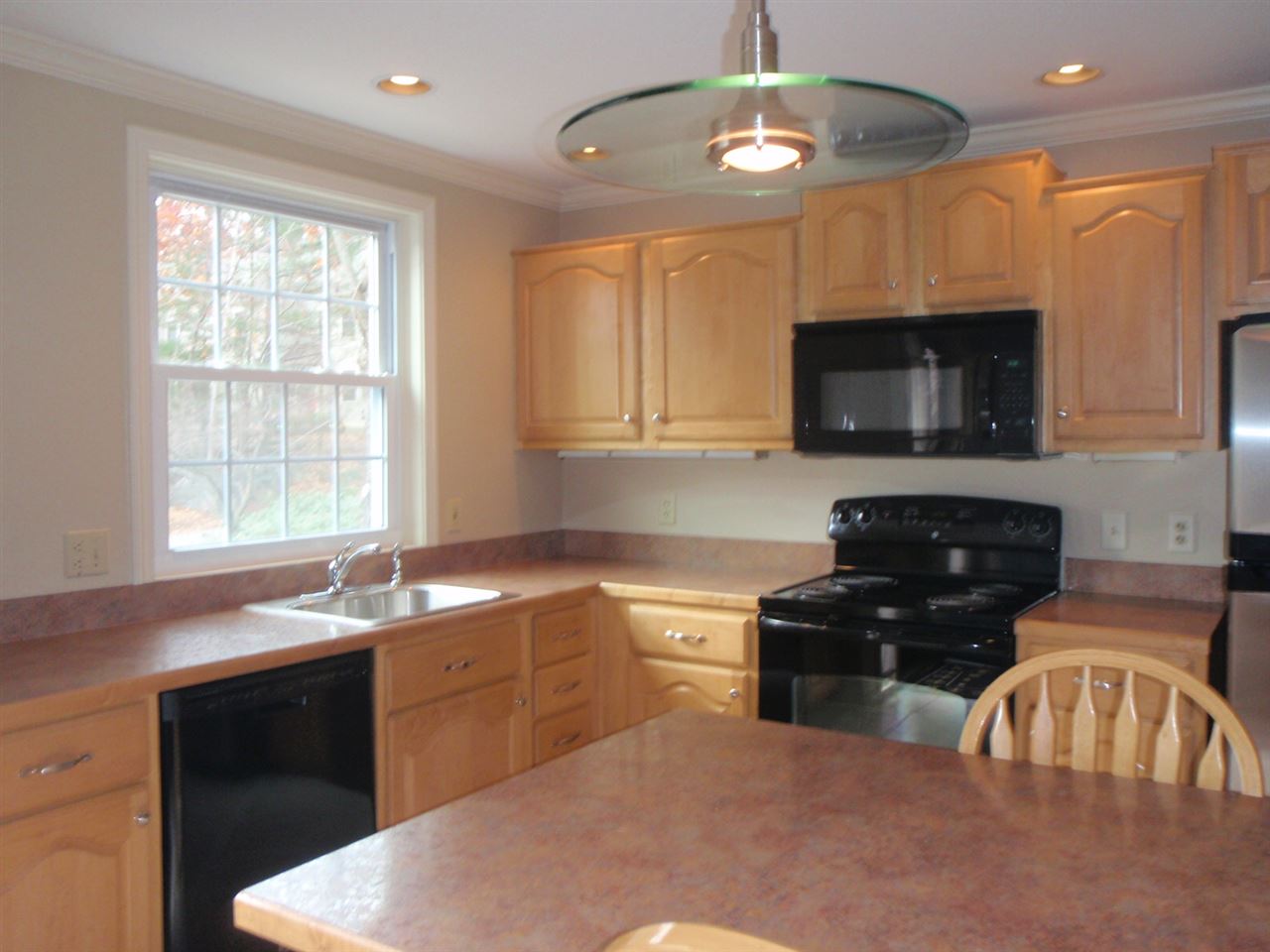1465 Hooksett Road, Unit 437 Hooksett, NH 03106 - Photo 4 of 16