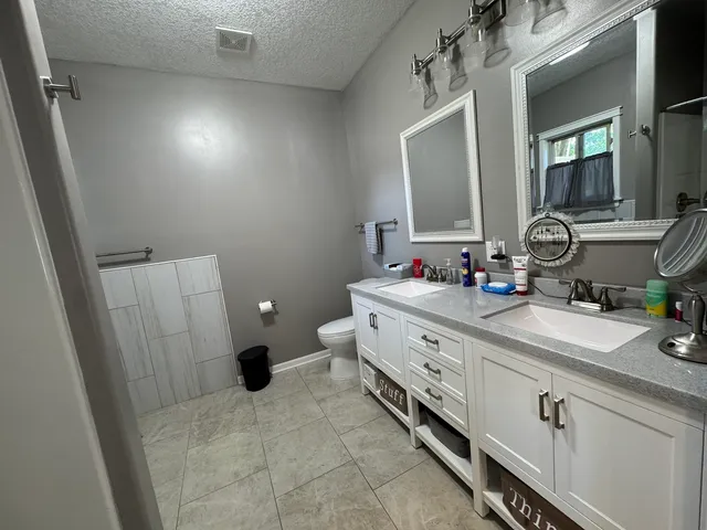 $300,000 | 227 West Provost Street, Amboy, IL 61310