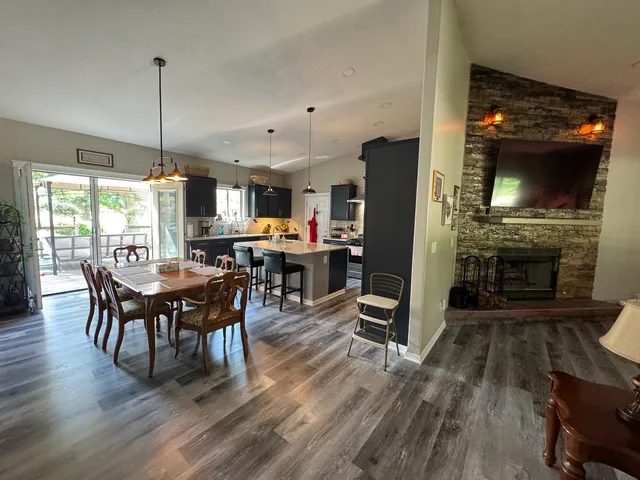 $300,000 | 227 West Provost Street, Amboy, IL 61310